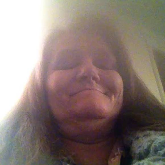 Meet your Posher, Ruth - Picture 1 of 1